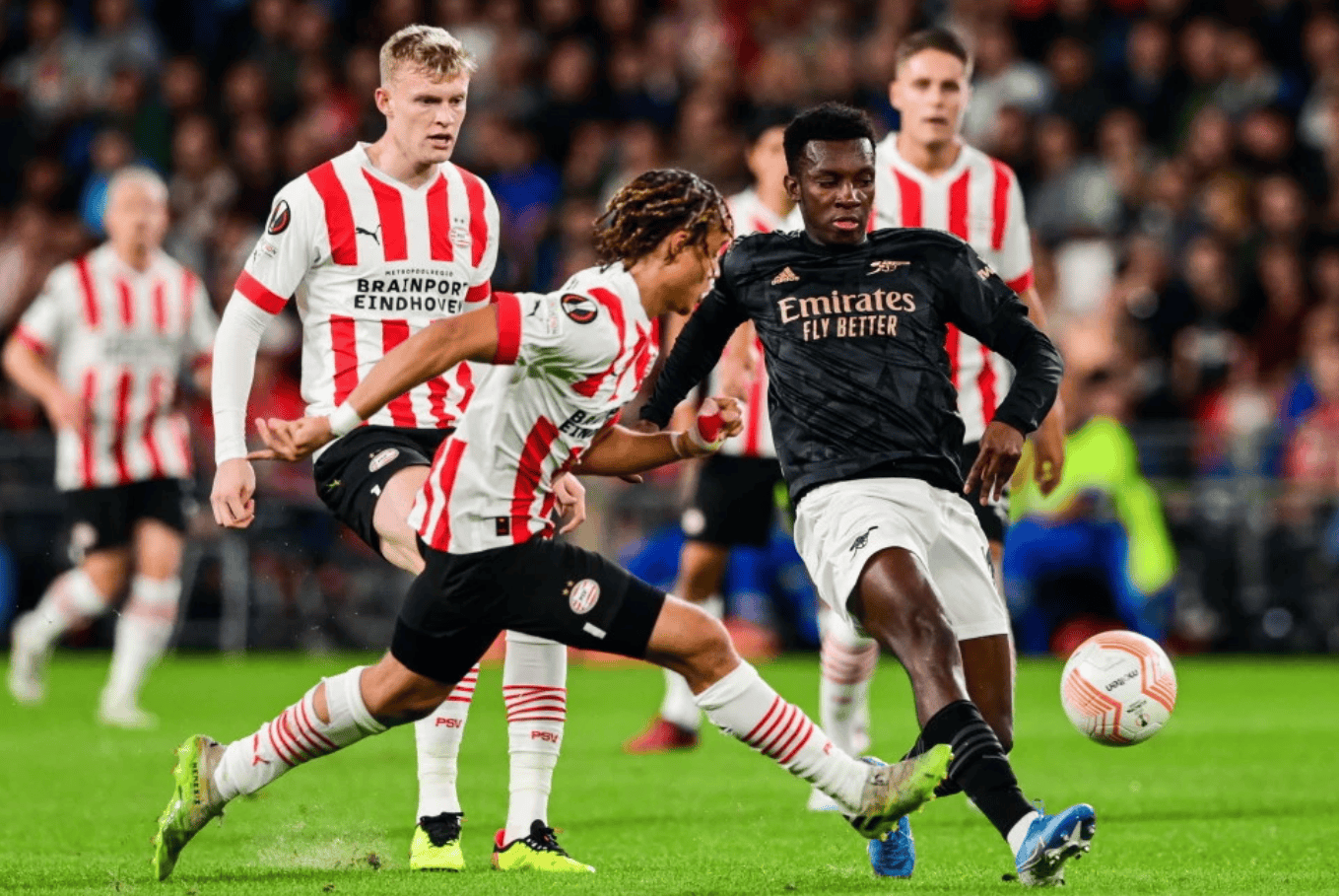 赛后巴黎圣日耳曼强势反弹亚特兰大迎荷甲关键赛，多特蒙德绝杀压哨备战荷甲看傻球迷的简单介绍